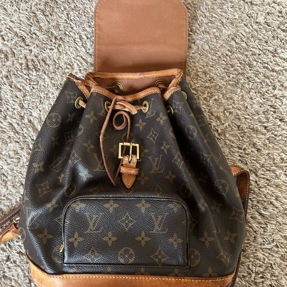 Louis Vuitton Backpack - Picture 2 of 5